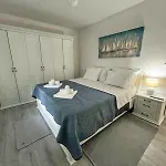 Kameni Dvori - Family With Pool & Jacuzzi For 8 Casa vacanze *