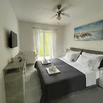 Kameni Dvori - Family With Pool & Jacuzzi For 8 Casa vacanze *