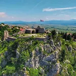 Casa vacanze Kameni Dvori - Family With Pool & Jacuzzi For 8