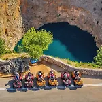 Kameni Dvori - Family With Pool & Jacuzzi For 8 * Imotski