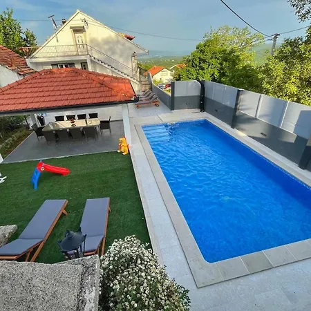 Kameni Dvori - Family With Pool & Jacuzzi For 8 *